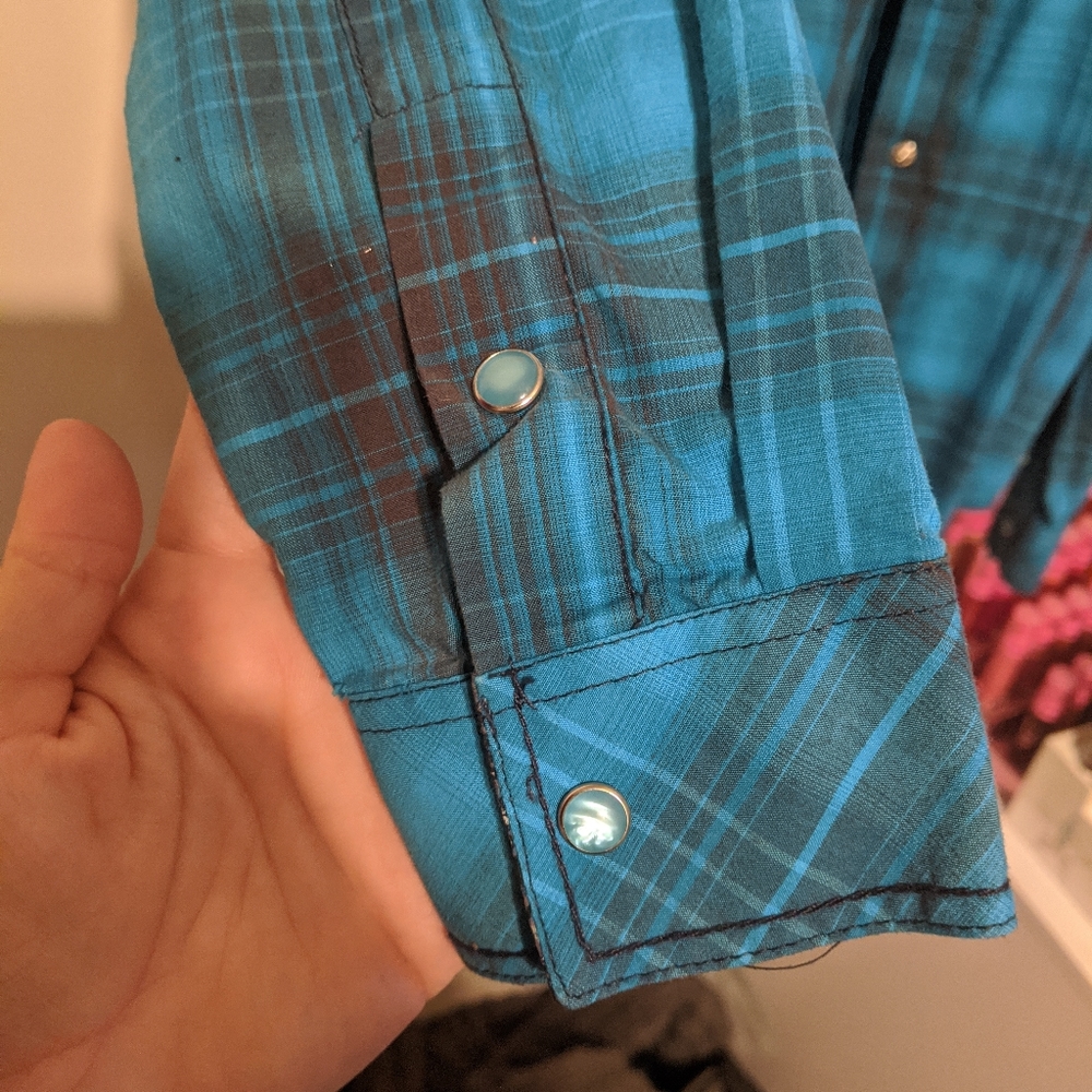 Blue button up - Picture 2 of 5